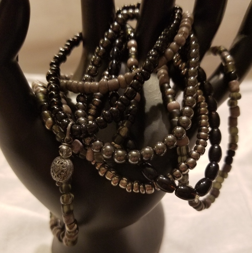 Handmade stretch bracelets - Picture 4 of 5